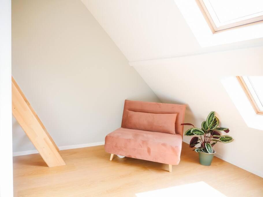 Hébergement de vacances Gezellig & Ruim Rijhuis Met 3 Slaapkamers Dichtbij